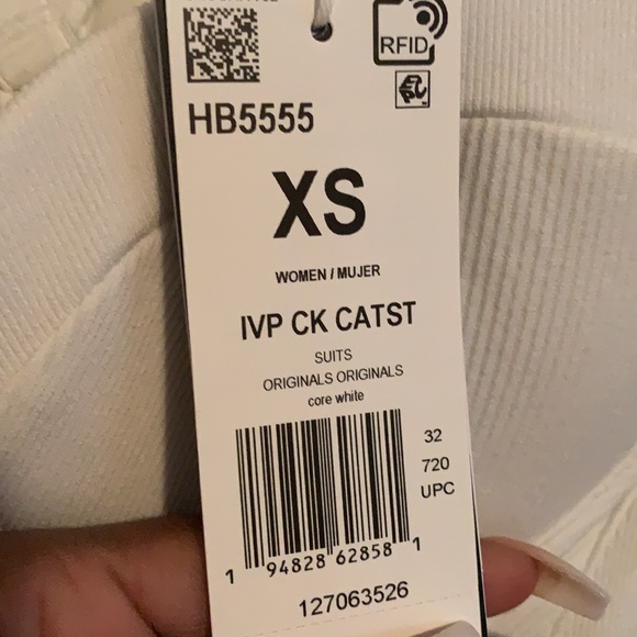 NWT Adidas Ivy Park Knit White catsuit. Never Worn XS - Picture 4 of 6
